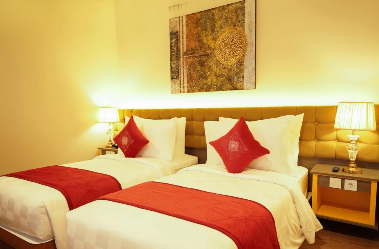 Ramada By Wyndham Yogyakarta Hotel Sleman  Luaran gambar